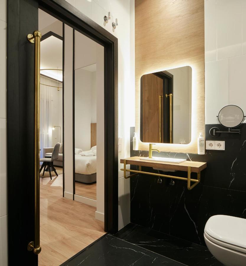 Limehome San Sebastian Zubieta Kalea ภายนอก รูปภาพ