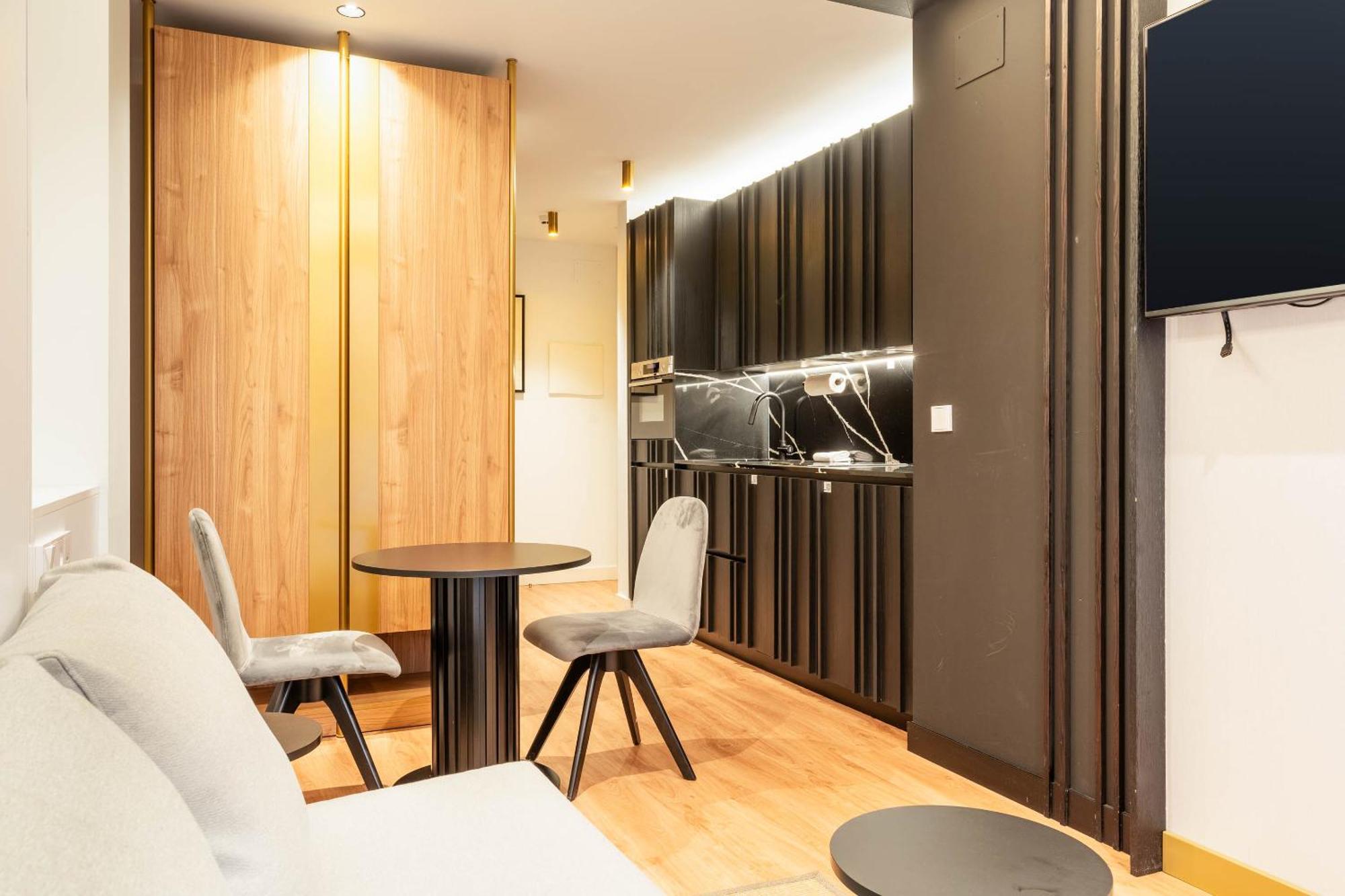 Limehome San Sebastian Zubieta Kalea ภายนอก รูปภาพ