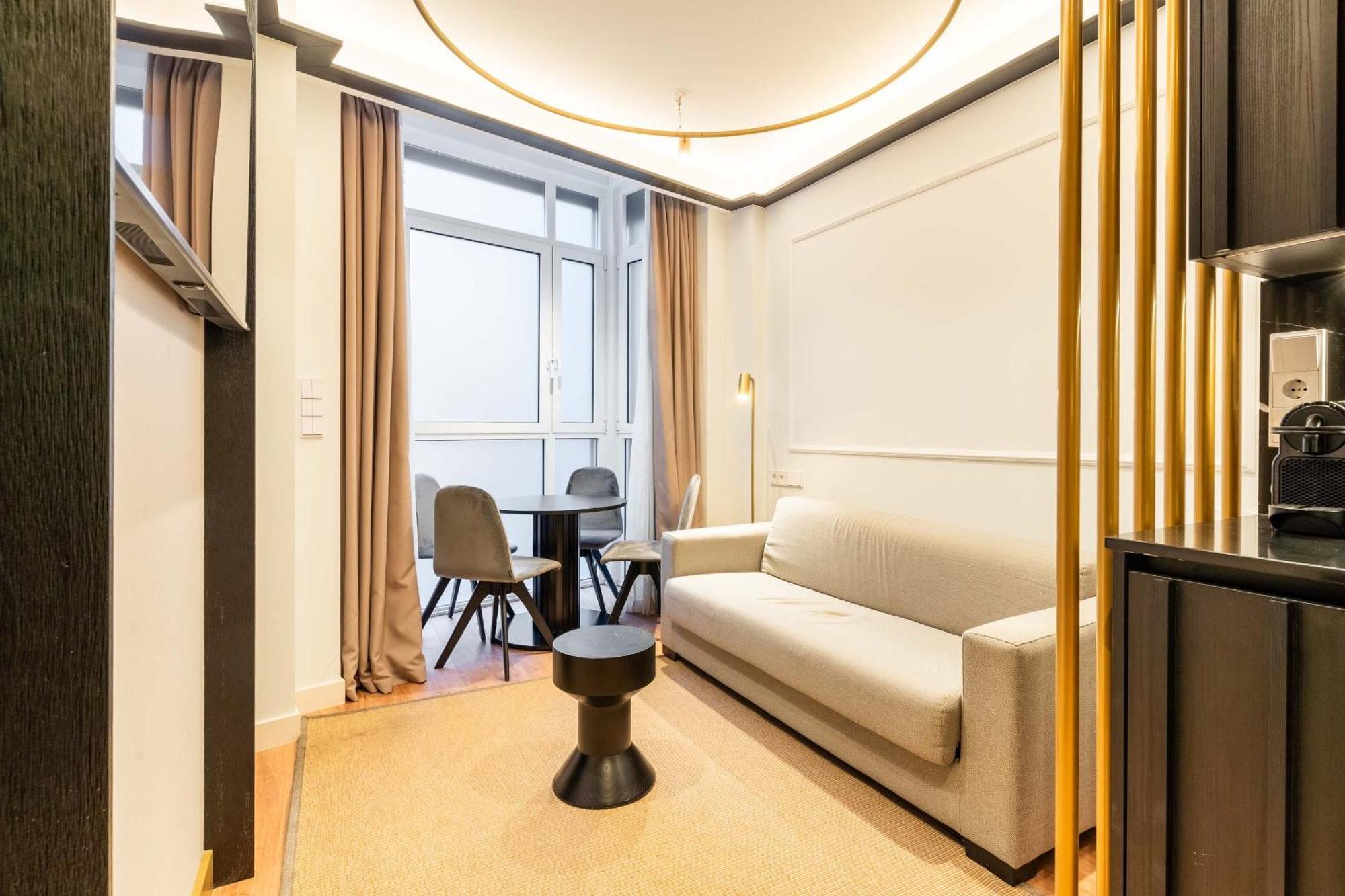 Limehome San Sebastian Zubieta Kalea ภายนอก รูปภาพ