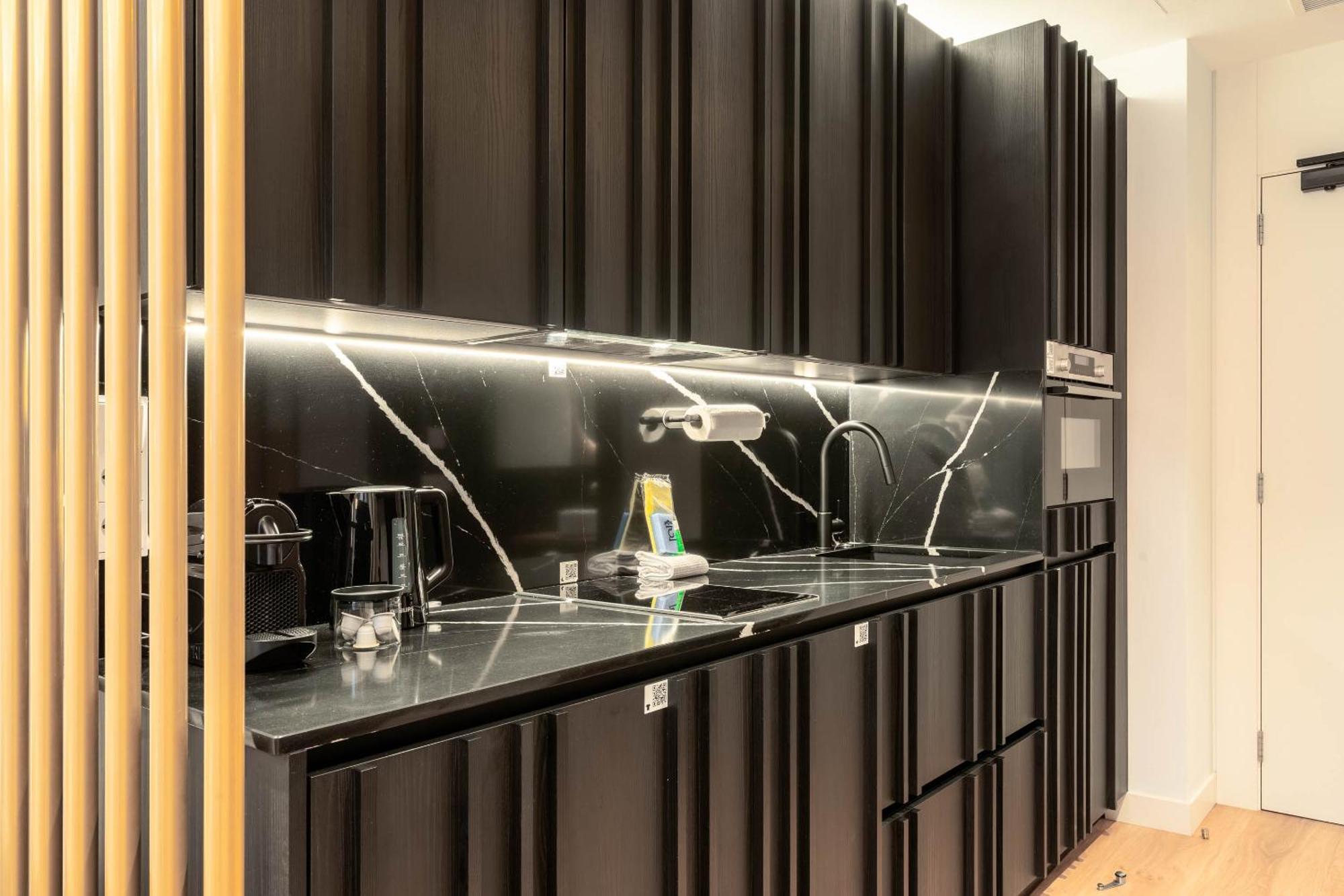 Limehome San Sebastian Zubieta Kalea ภายนอก รูปภาพ