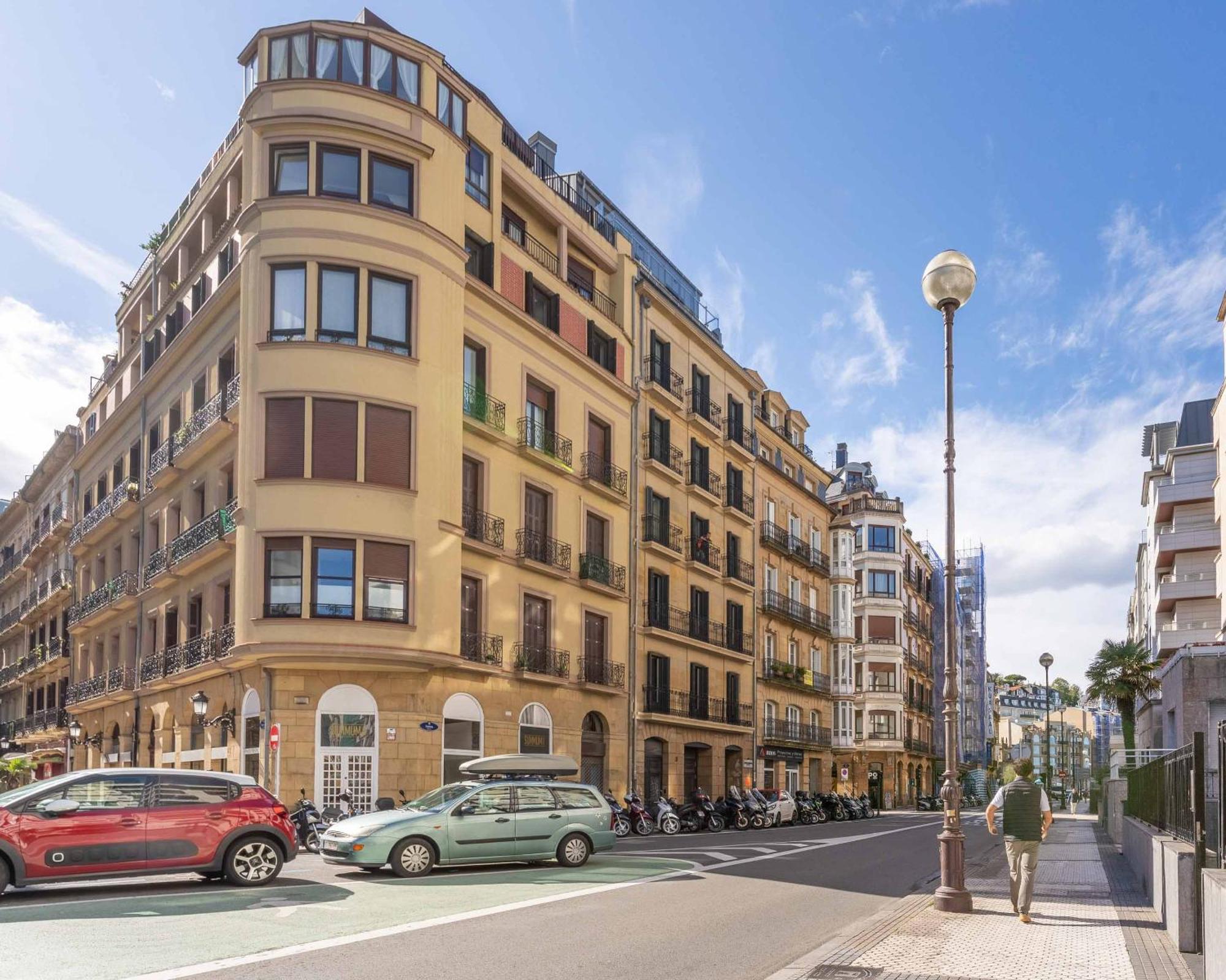 Limehome San Sebastian Zubieta Kalea ภายนอก รูปภาพ